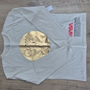 Gap kids boys size 8 long sleeve tee